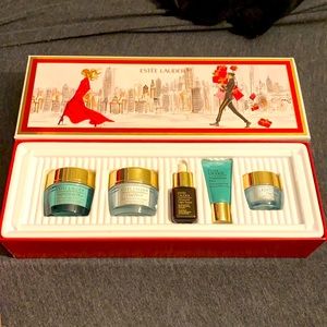 Estee lauder Daily Skin Defenders